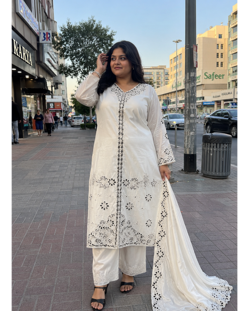 Gadewal Silk - Maya Royal Aura